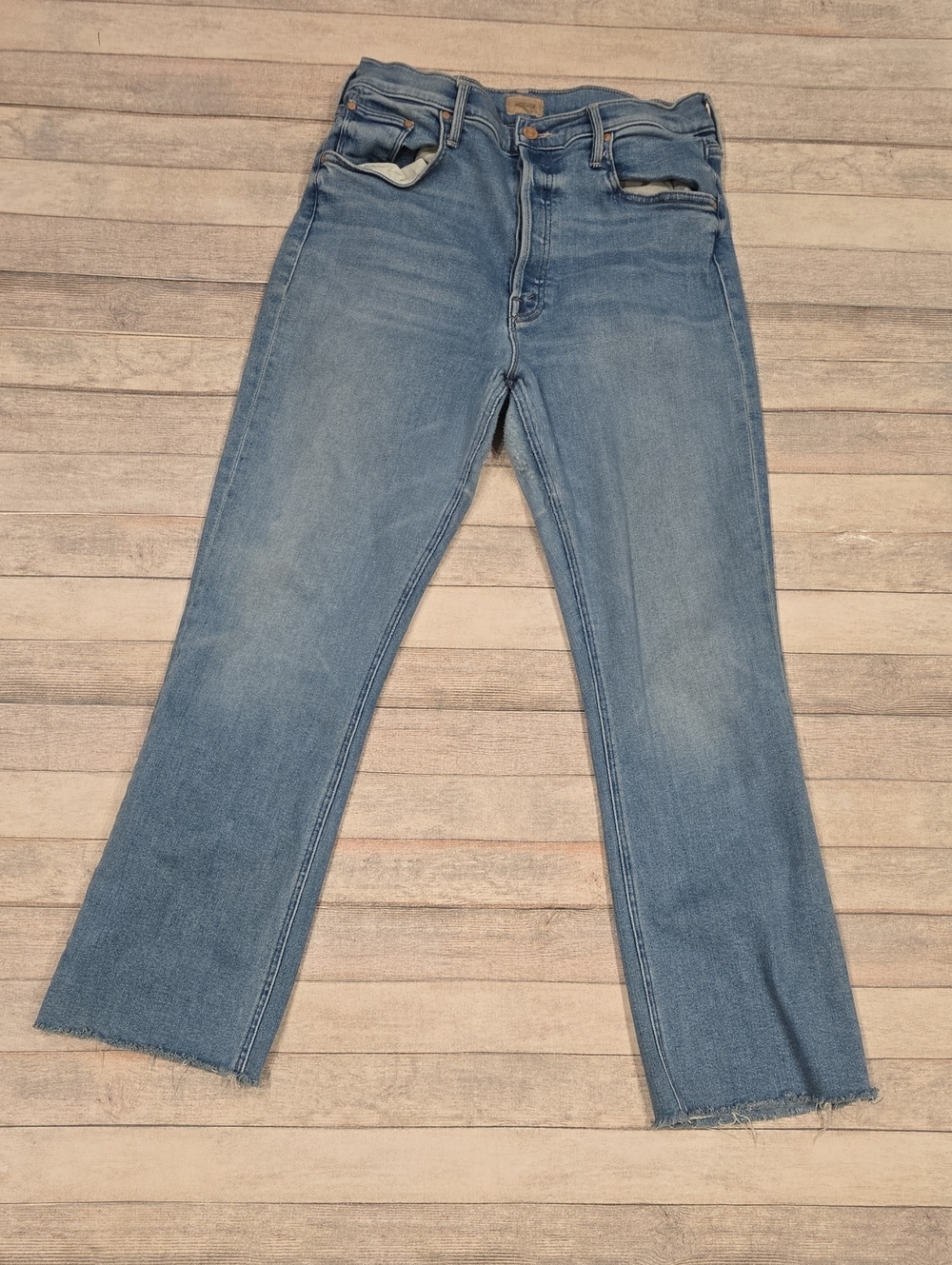 MOTHER The Tripper Ankle Fray Sz 31 Light Blue Denim Jeans Thigh Wear And Tear